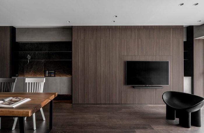 Walnuts wall panel - Image 2